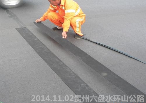 ���̰���